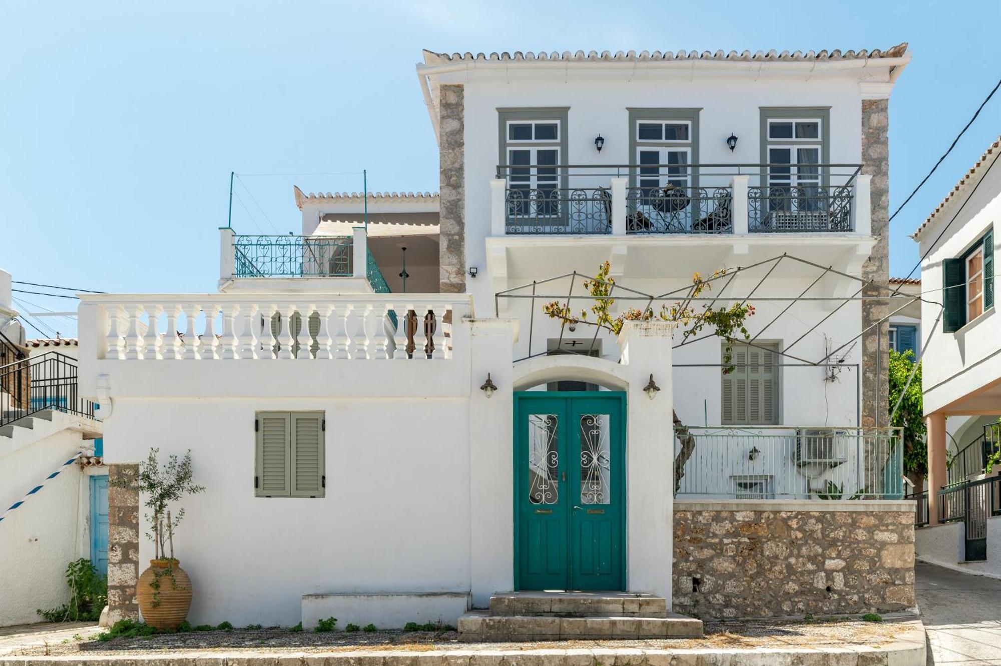 Martha'S House Apartment Spetses Town Luaran gambar